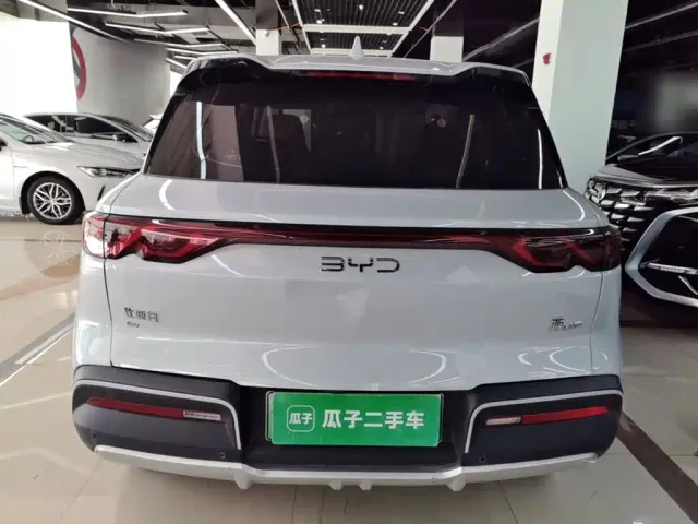 BYD Yuan UP — Фото автомобиля 5