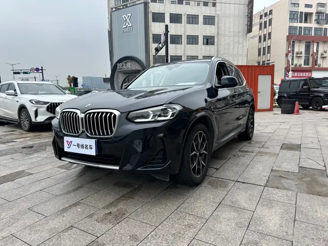 Фотография автомобиля — BMW X3