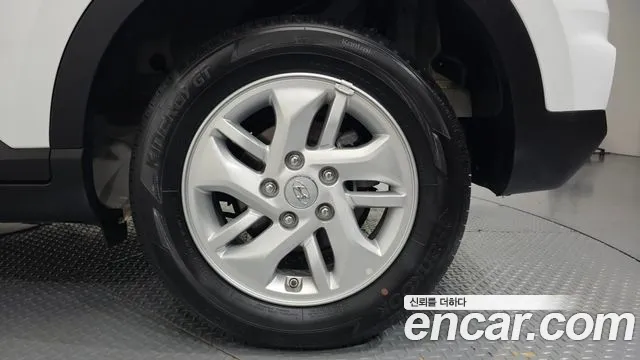 Hyundai Venue Venue 1.6 Premium — Фото автомобиля 21