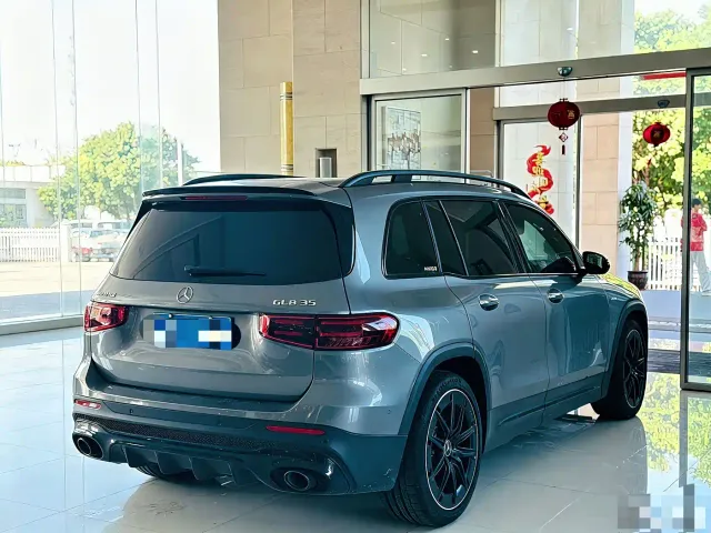 Mercedes-Benz GLB AMG — Фото автомобиля 8