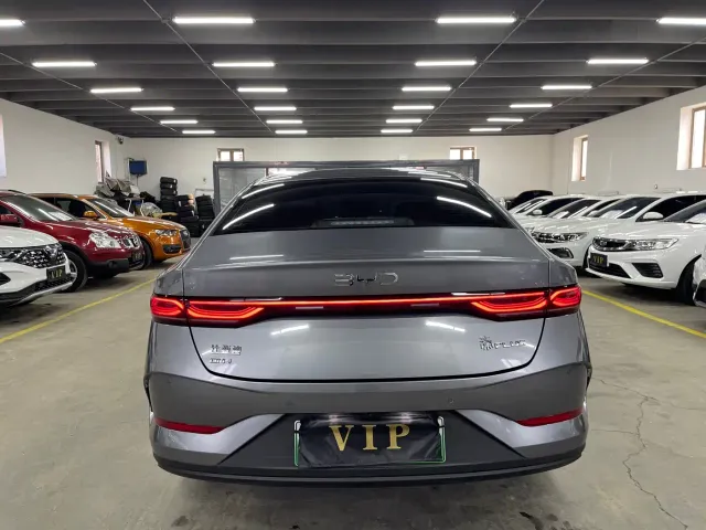 BYD Qin PLUS — Фото автомобиля 5