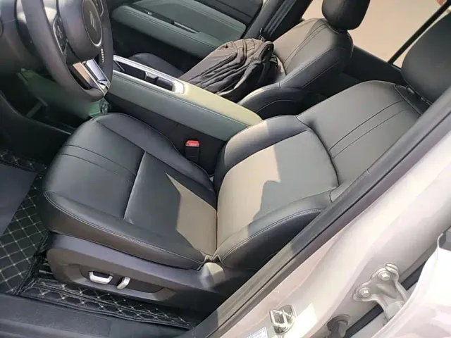 Baojun Yep Plus — Фото автомобиля 14