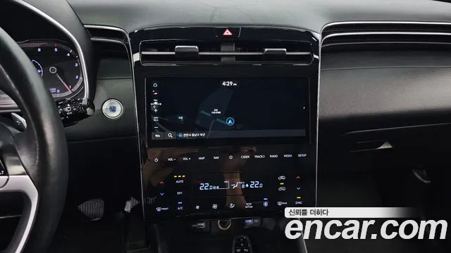 Hyundai Tucson Tucson (NX4) Дизель 2.0 2WD — Фото автомобиля 15