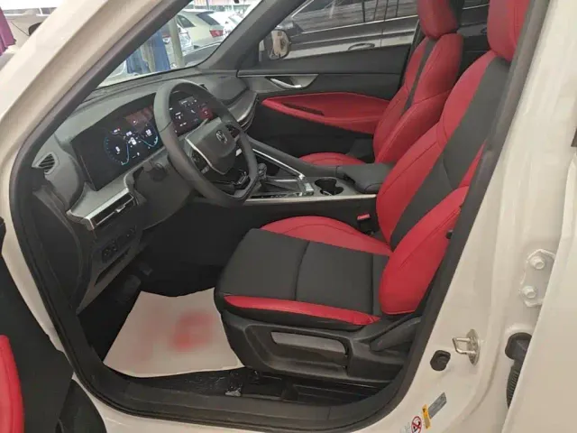 Changan CS35 Plus — Фото автомобиля 14
