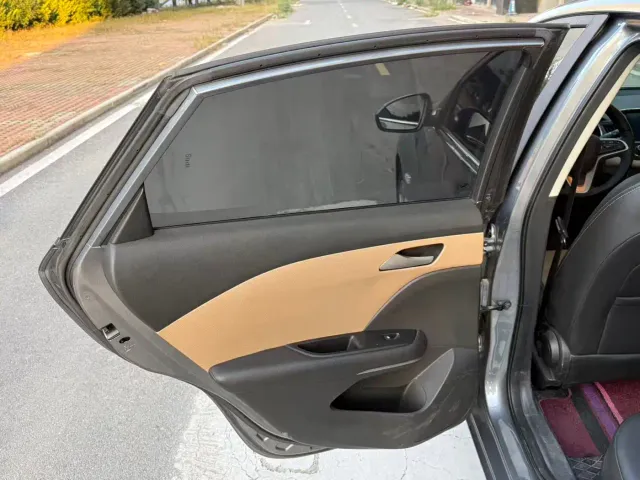 Chevrolet Monza — Фото автомобиля 15