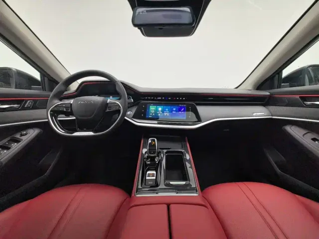 Dongfeng Yixuan MAX — Фото автомобиля 5