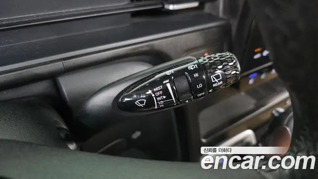 Hyundai Staria Staria 4WD Tourer 9 мест — Фото автомобиля 25