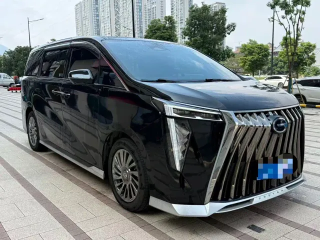 GAC Trumpchi M8 — Фото автомобиля 3