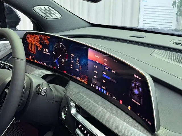 Cadillac XT5 — Фото автомобиля 9