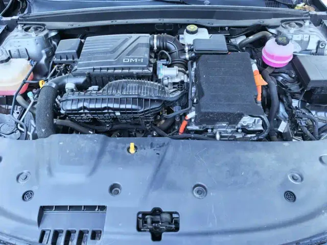 BYD Qin PLUS — Фото автомобиля 10