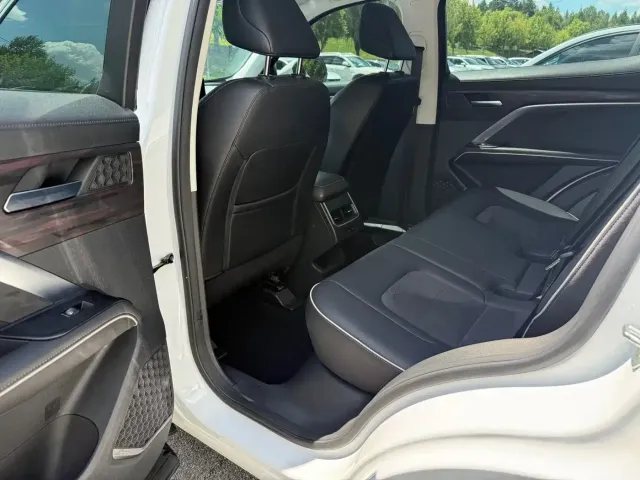 Haval H6 — Фото автомобиля 11