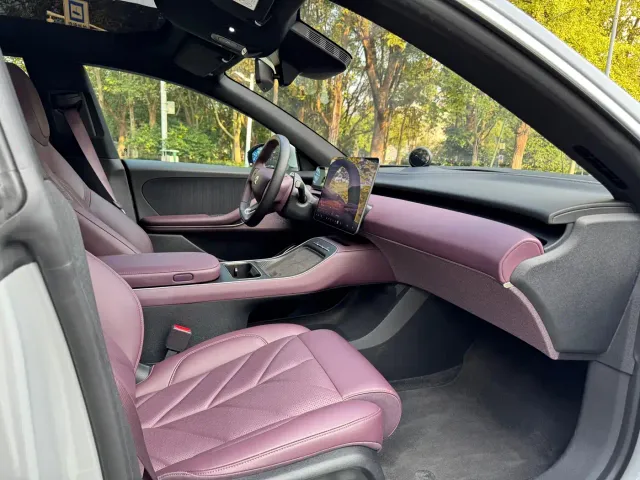 Nio ET5 — Фото автомобиля 12