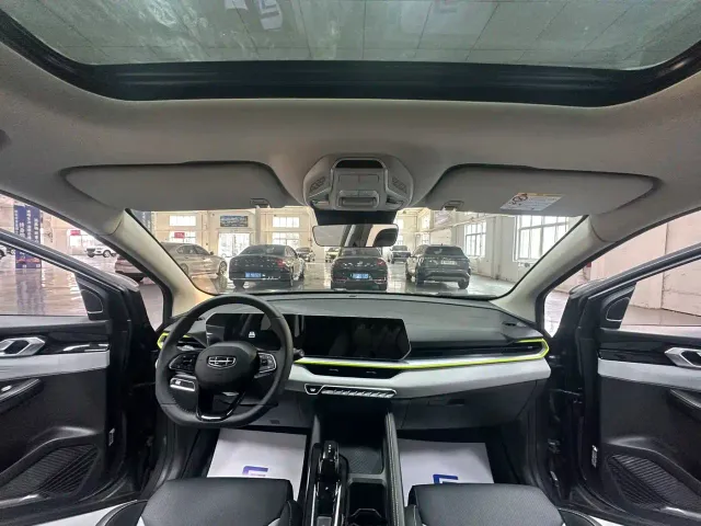Geely Binyue — Фото автомобиля 11