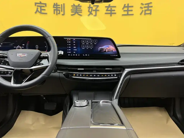 Cadillac CT6 — Фото автомобиля 16