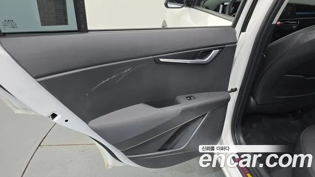 Kia Niro New — Фото автомобиля 14