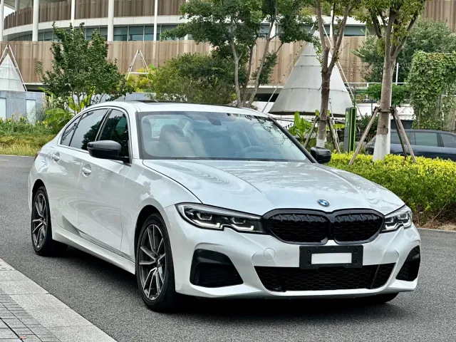 BMW 3 Series — Фото автомобиля 3