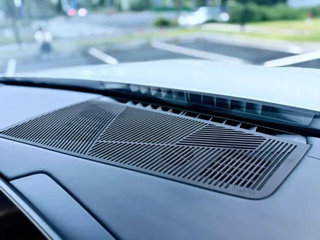 BMW 5 Series — Фото автомобиля 21