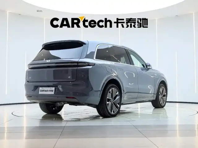 Li Auto Li L8 2025 Ultra Smart Renewal Edition — Фото автомобиля 4