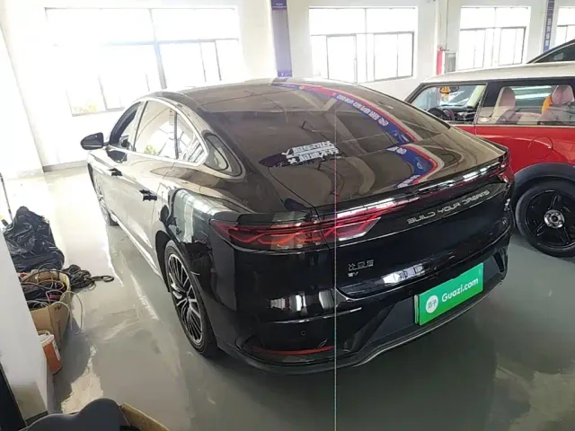 BYD Han — Фото автомобиля 4
