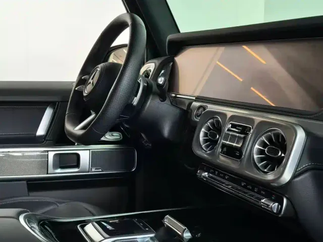 Mercedes-Benz G-Class — Фото автомобиля 8
