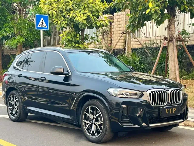 BMW X3 — Фото автомобиля 3
