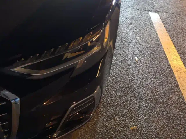 Audi A8 — Фото автомобиля 5