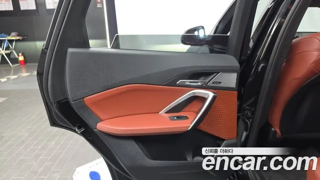 BMW X1 U11 — Фото автомобиля 14