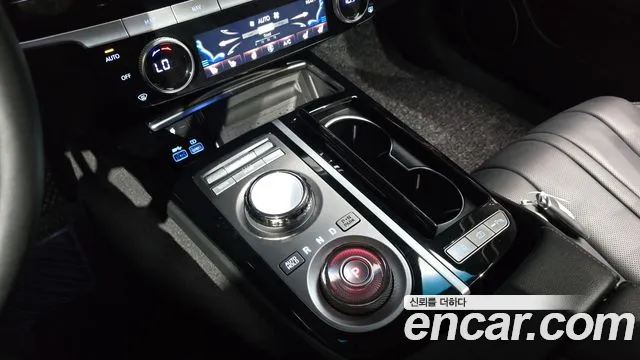 Genesis G80 RG3 — Фото автомобиля 9