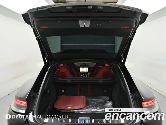 Porsche Panamera 971 — Фото автомобиля 19
