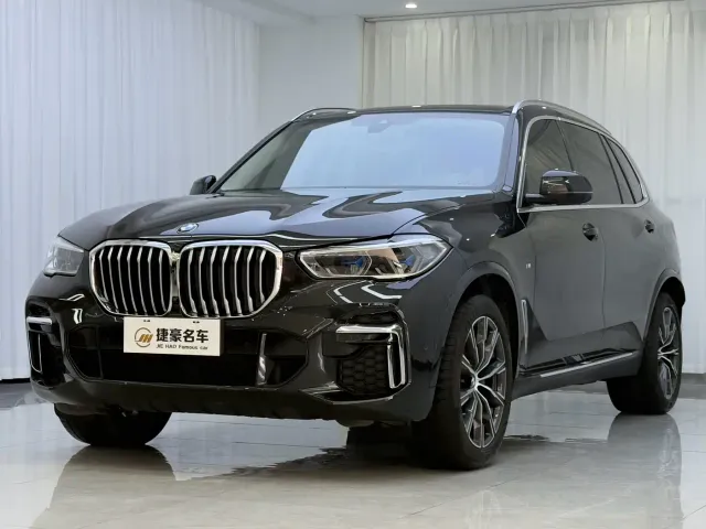 BMW X5 — Фото автомобиля 2