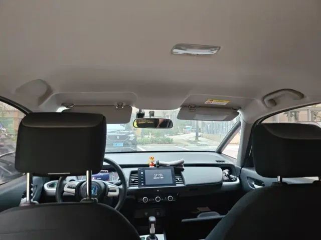 Honda Fit — Фото автомобиля 8