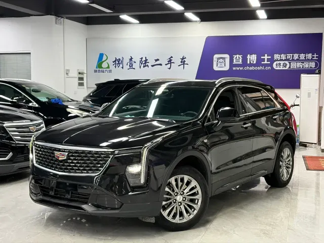 Фотография автомобиля — Cadillac XT4