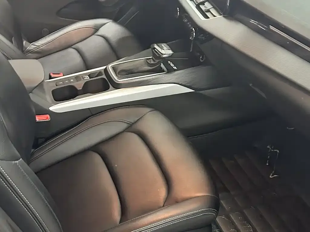 Chevrolet Monza 2023 1.5L Dual-Clutch Enjoyment Edition — Фото автомобиля 15