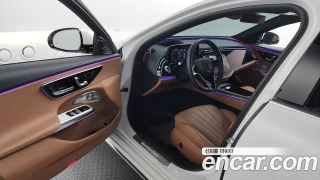 Mercedes-Benz E-Class E-класс W214 E300 4MATIC Exclusive — Фото автомобиля 10