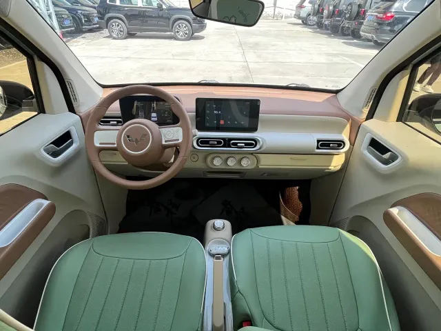 Wuling Hongguang Mini EV — Фото автомобиля 10