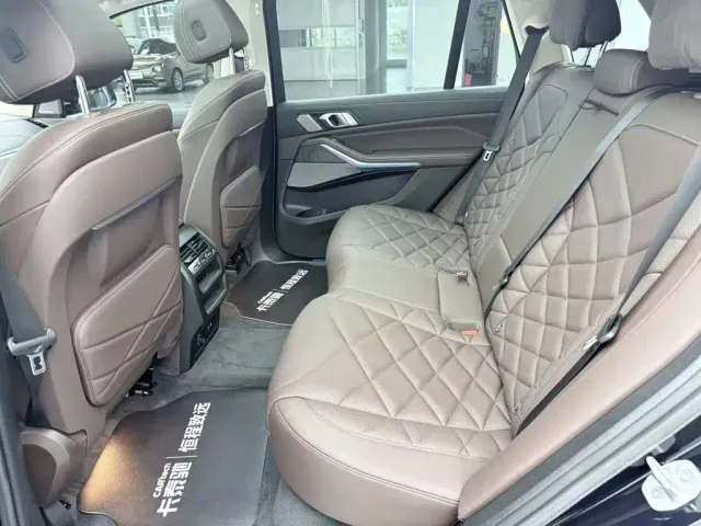 BMW X5 — Фото автомобиля 19