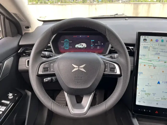 Xpeng G3 — Фото автомобиля 8