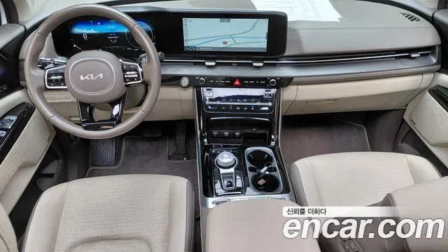 Kia Carnival Generation 4 — Фото автомобиля 10