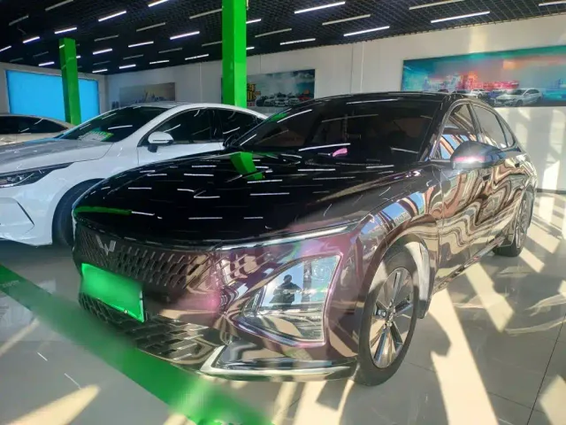 Фотография автомобиля — Wuling Starlight