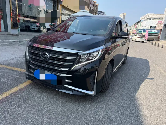 Фотография автомобиля — GAC Trumpchi M8