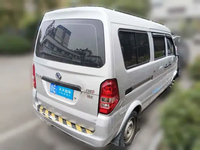 Dongfeng Xiaokang DFSK K07S — Фото автомобиля 2