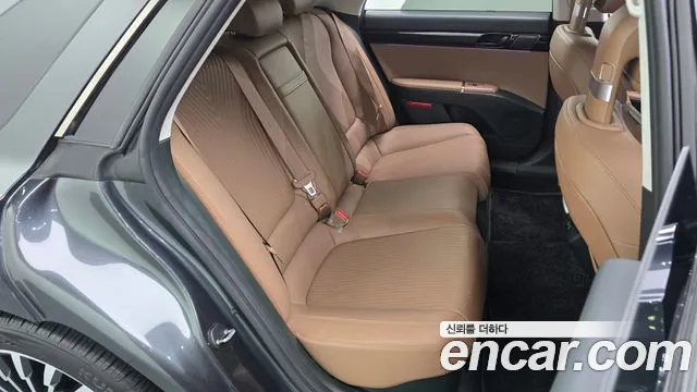Hyundai Grandeur GN7 — Фото автомобиля 11
