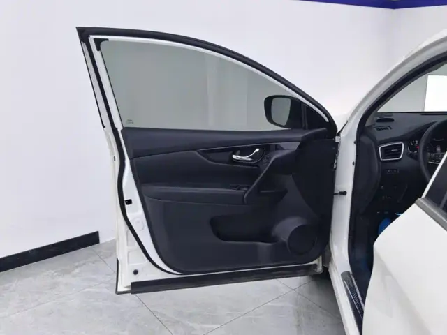 Nissan Qashqai — Фото автомобиля 7
