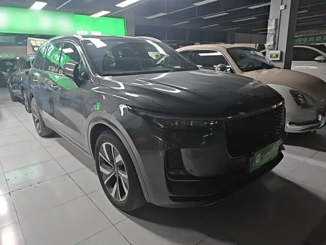 Li Auto ONE — Фото автомобиля 3