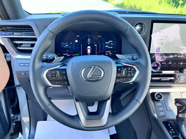 Lexus GX — Фото автомобиля 12