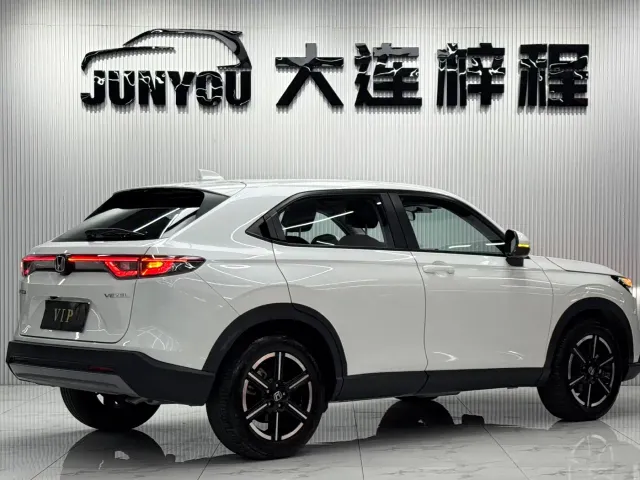 Honda Vezel — Фото автомобиля 4