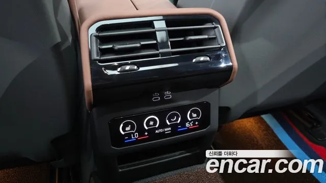 BMW 5 Series G60 — Фото автомобиля 26