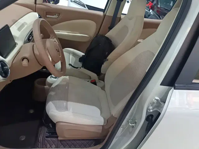 Wuling Hongguang Mini EV — Фото автомобиля 14