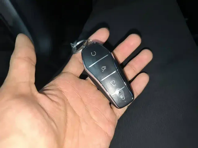 BYD Song L DM-i — Фото автомобиля 8