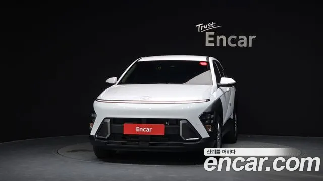 Hyundai Kona Kona (SX2) Бензин 1.6 турбо 2WD — Фото автомобиля 3